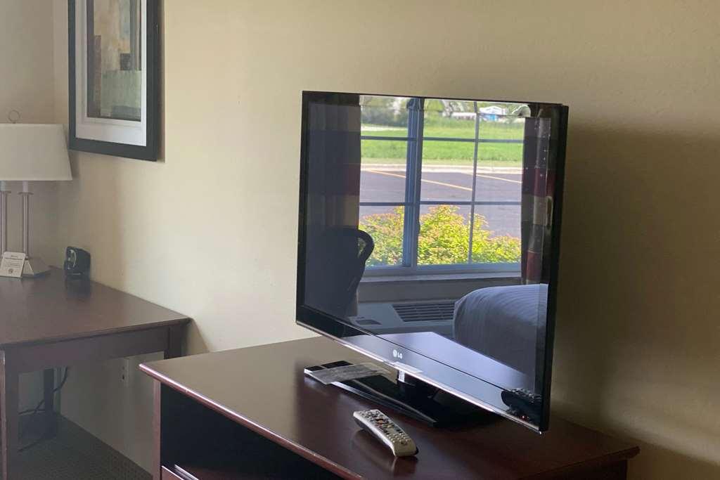 Americinn By Wyndham Oshkosh Quarto foto